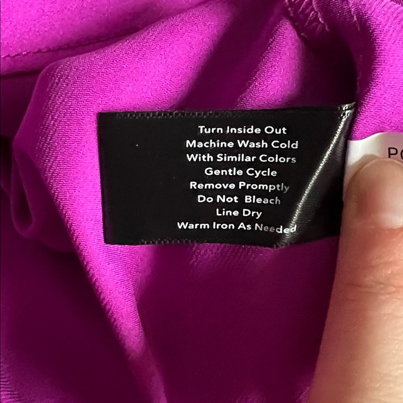 NWOT Boston Proper Luxurious Fuchsia Draped Blouse Size Medium - Picture 8 of 8